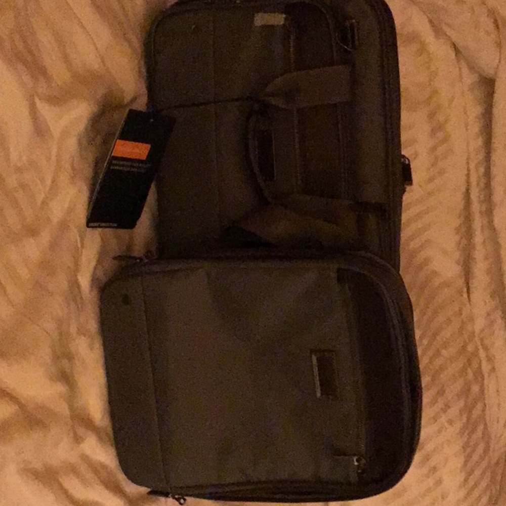 Briggs and Riley briefcase - Picture 4 of 4